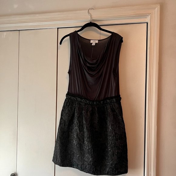 NWT! LOFT Cowl Neck Sleeveless Dress w/Embossed Skirt - One Piece - 8 - Picture 1 of 4